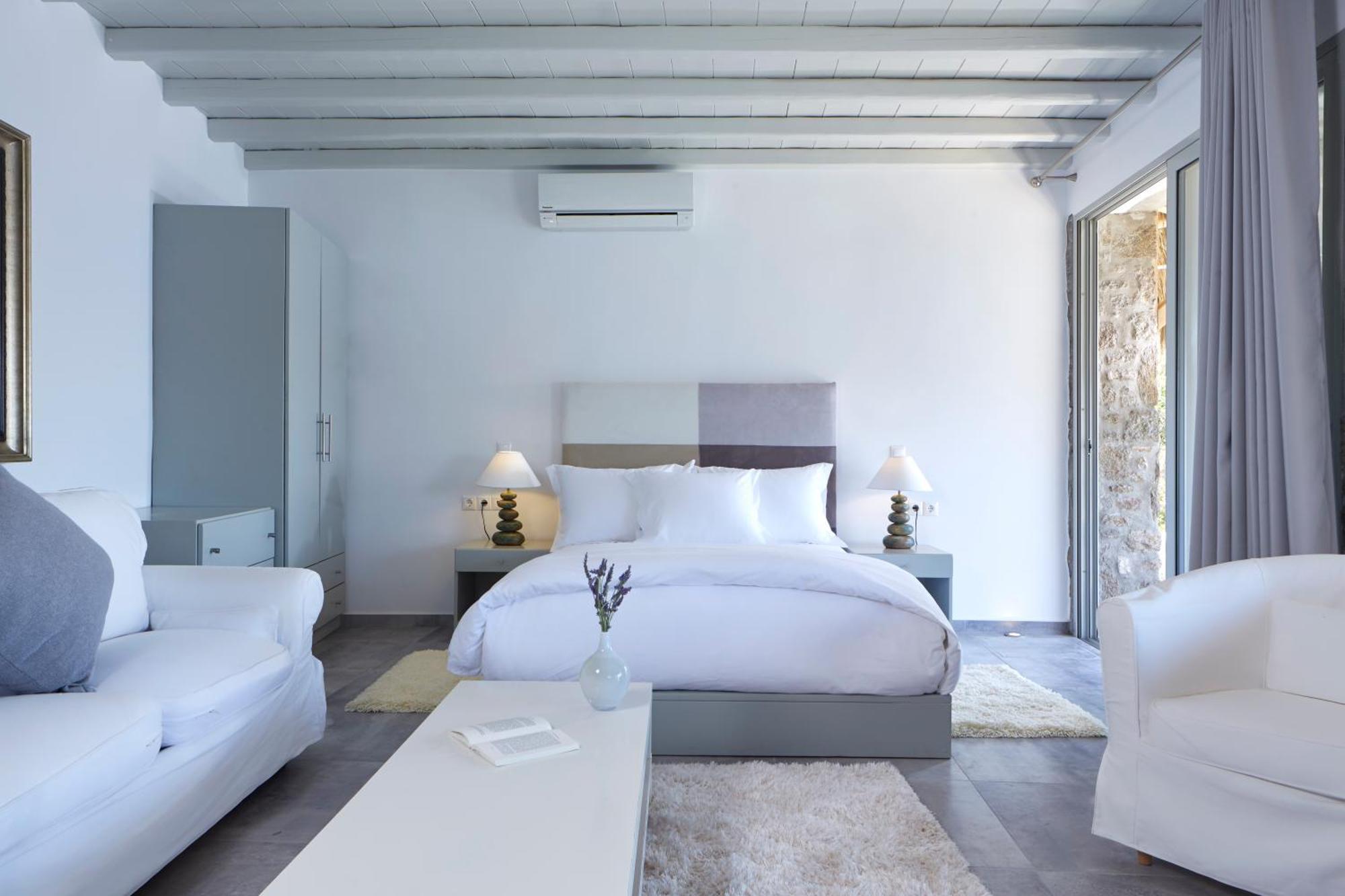 Suite Grand Deluxe con piscina privada y vistas al mar